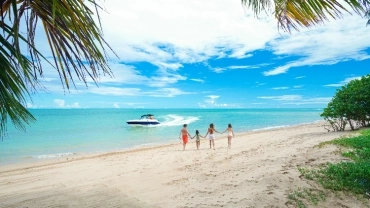 Lancha Compartilhada -  Piscinas naturais + Caminho de Mois&eacute;s entre 06 e 10 pessoas - Dura&ccedil;&atilde;o 2h30min - Bebidas inclusas